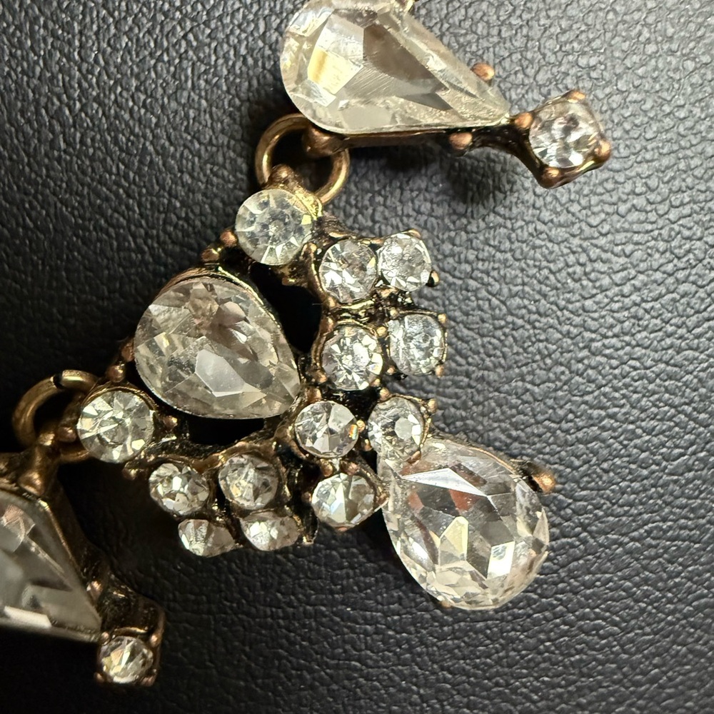 Gold Tone Necklace with Prong Set Crystals - Picture 12 of 14